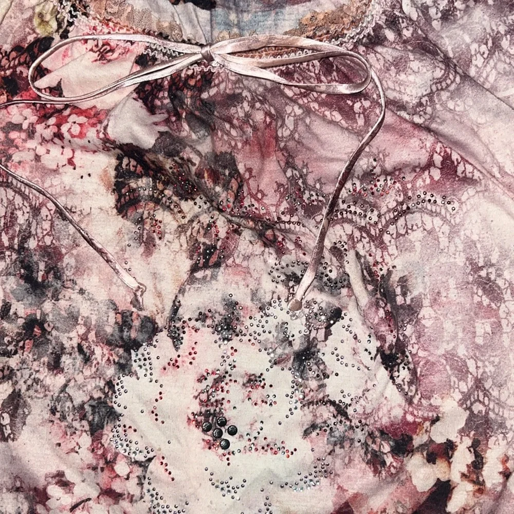 NWOT floral top large - Picture 3 of 5